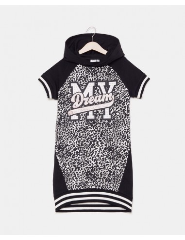 vestito con cappuccio